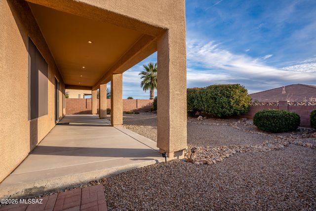 564 N Feke Court, Green Valley, AZ 85614