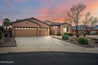 564 N Feke Court, Green Valley, AZ 85614