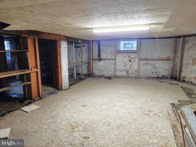 109 CHESLEY AVE, Baltimore, MD 21206