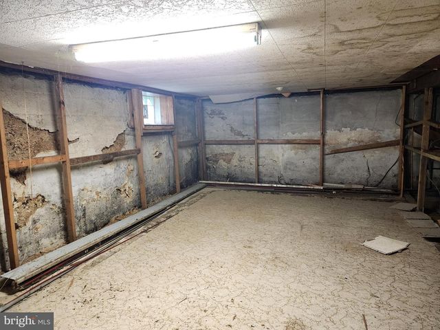 109 CHESLEY AVE, Baltimore, MD 21206