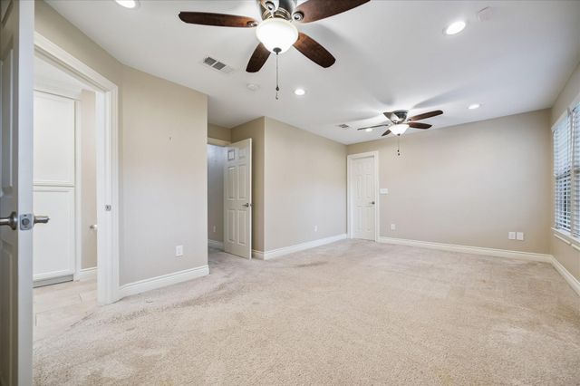 7127 Walkway Street, Houston, TX 77036