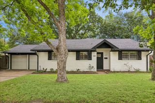 7127 Walkway Street, Houston, TX 77036