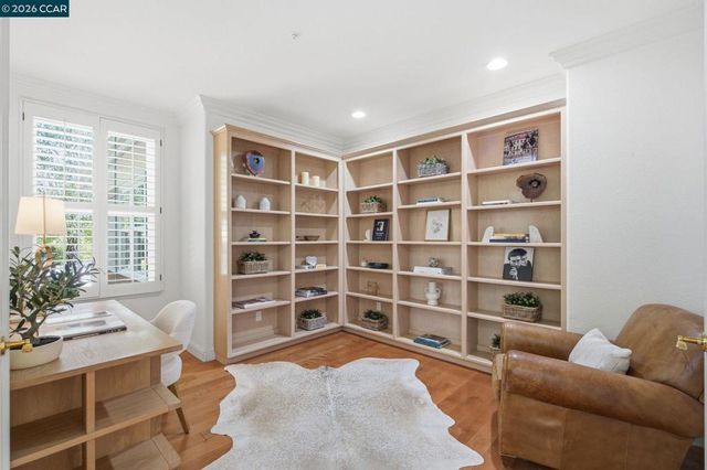 2151 Sky View Ct, Moraga, CA 94556