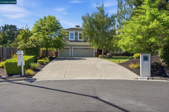 2151 Sky View Ct, Moraga, CA 94556