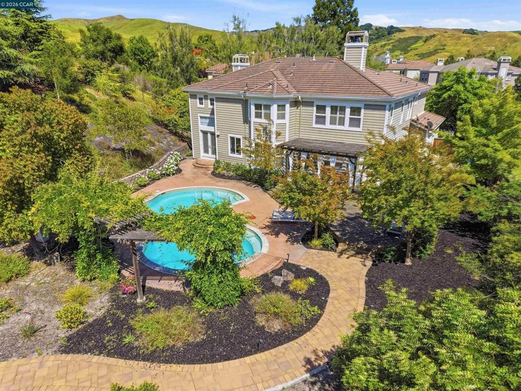 2151 Sky View Ct, Moraga, CA 94556