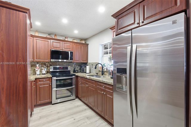 9011 NW 193rd Terrace, Hialeah, FL 33018