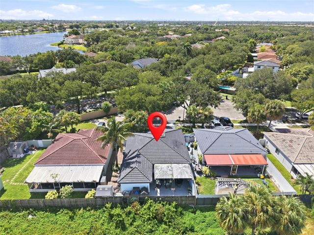 9011 NW 193rd Terrace, Hialeah, FL 33018