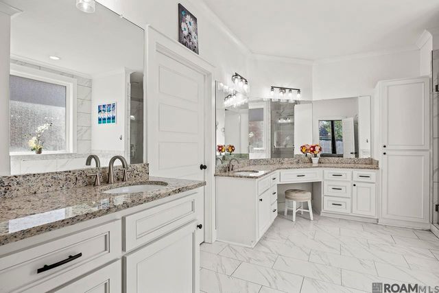 19905 Stone Hill Dr, Denham Springs, LA 70726