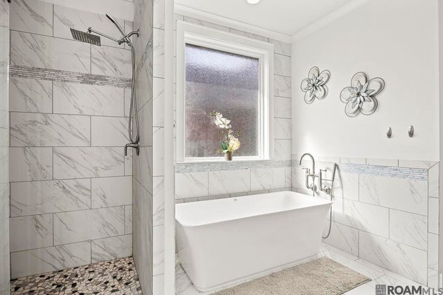 19905 Stone Hill Dr, Denham Springs, LA 70726