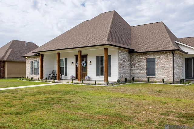 19905 Stone Hill Dr, Denham Springs, LA 70726