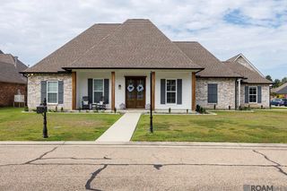 19905 Stone Hill Dr, Denham Springs, LA 70726