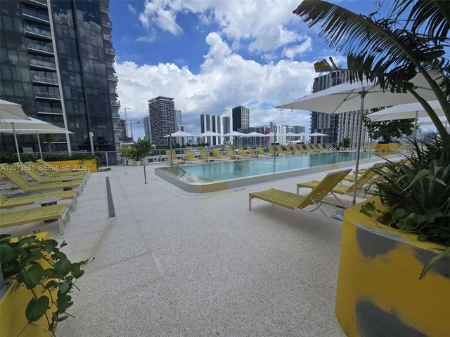 90 NE 32nd Street 1104, Miami, FL 33137
