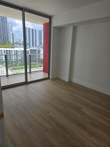 90 NE 32nd Street 1104, Miami, FL 33137