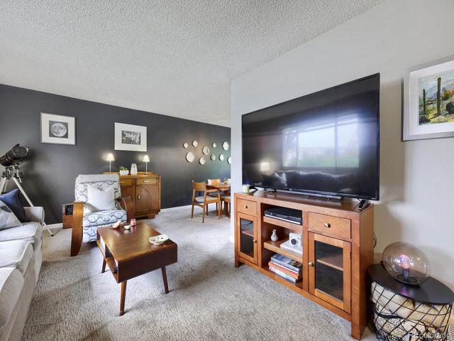 9093 W Warren Drive, Lakewood, CO 80227