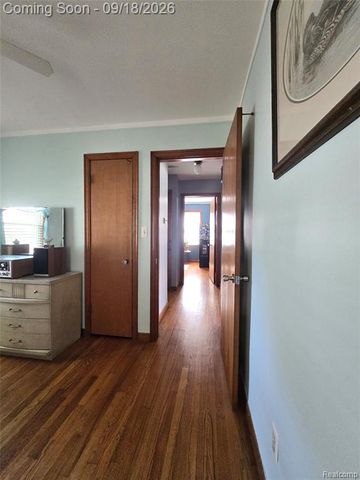 4129 Duplex Avenue, Lincoln Park, MI 48146
