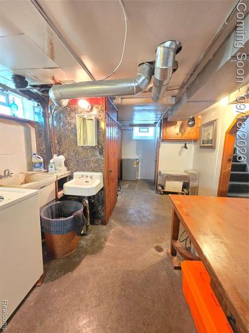 4129 Duplex Avenue, Lincoln Park, MI 48146