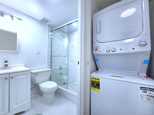 144-63 37 Avenue 1B, Flushing, NY 11354