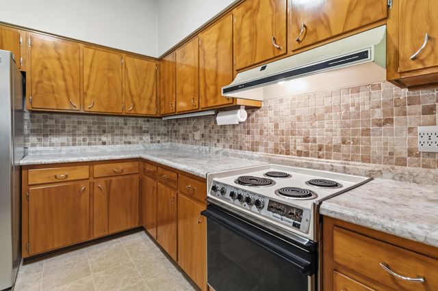 31 Garland Avenue, Corbin, KY 40701