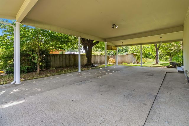 31 Garland Avenue, Corbin, KY 40701