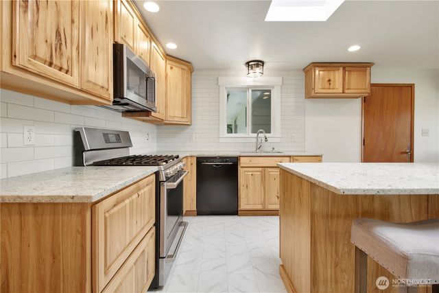 722 172nd Street NW, Arlington, WA 98223