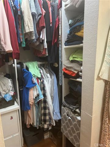 21801 Roscoe, Canoga Park, CA 91304