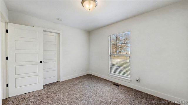 2123 Allen Way, Sellersburg, IN 47172