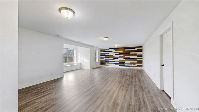 2123 Allen Way, Sellersburg, IN 47172