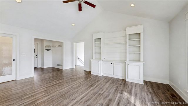 2123 Allen Way, Sellersburg, IN 47172