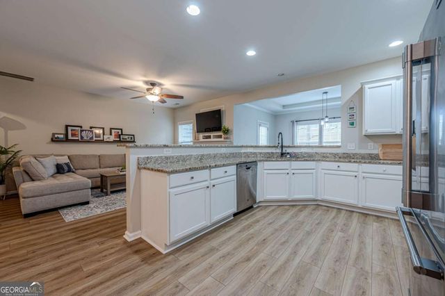 1514 Dolcetto Trace NW, Kennesaw, GA 30152