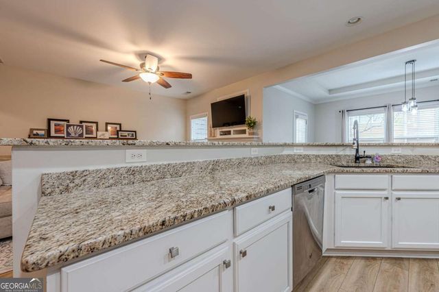 1514 Dolcetto Trace NW, Kennesaw, GA 30152