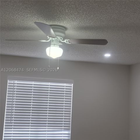 4730 Lago Vista Dr, Coconut Creek, FL 33073