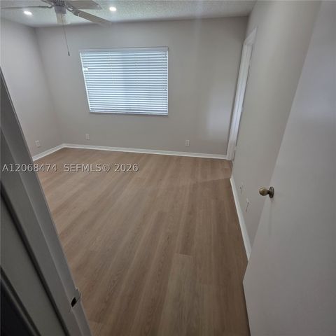 4730 Lago Vista Dr, Coconut Creek, FL 33073