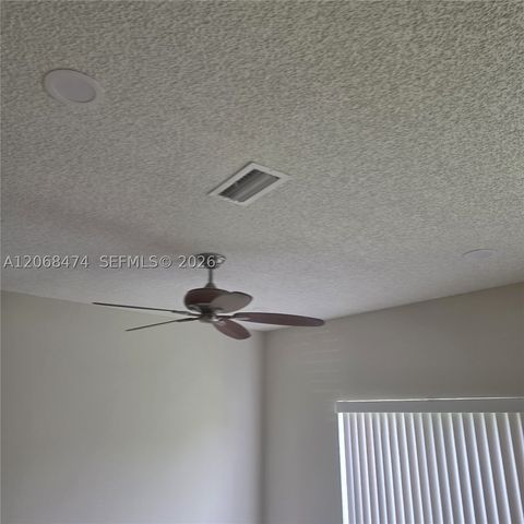 4730 Lago Vista Dr, Coconut Creek, FL 33073