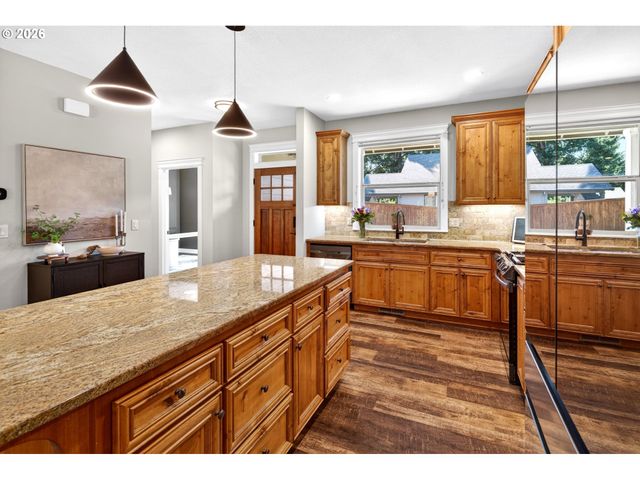 10007 Nw 24TH Ct, Vancouver, WA 98685