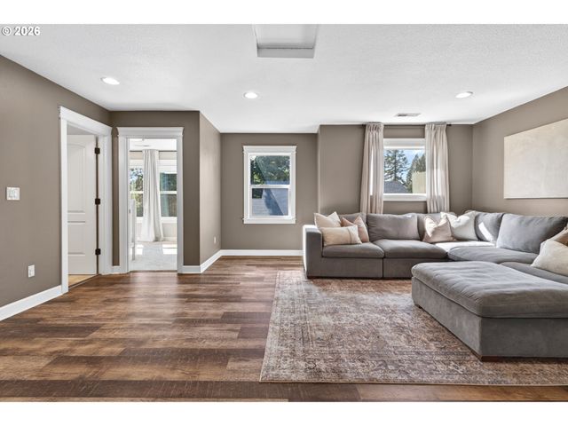 10007 Nw 24TH Ct, Vancouver, WA 98685