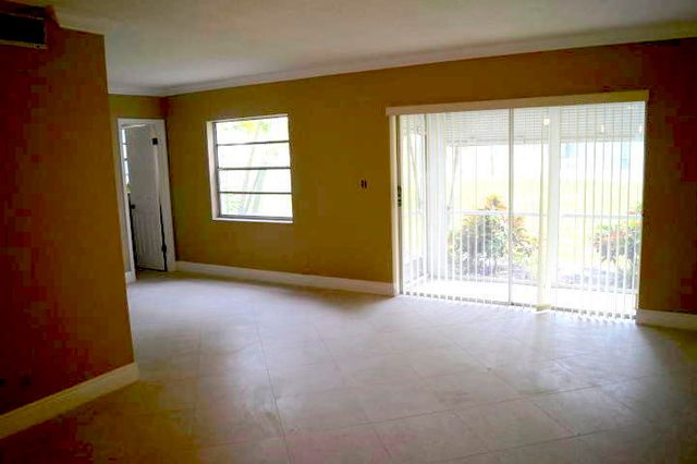 5501 NW 2nd Avenue 111, Boca Raton, FL 33487