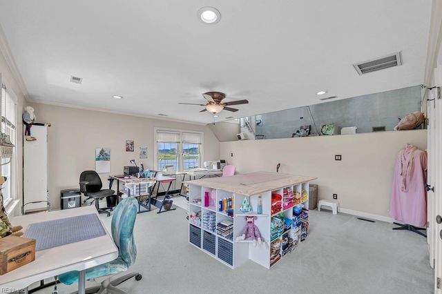 702 Lipton DR, Newport News, VA 23608