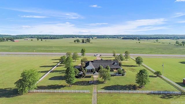 1795 W Hwy 64, El Paso, AR 72045