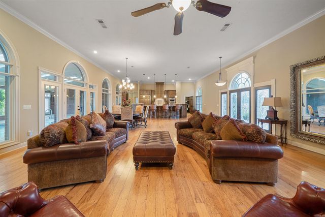 1795 W Hwy 64, El Paso, AR 72045