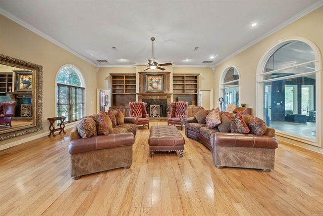 1795 W Hwy 64, El Paso, AR 72045