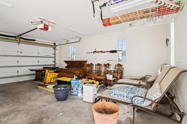 104 PALMERA BOULEVARD NE, St Petersburg, FL 33704