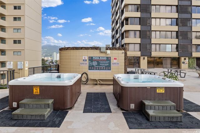 444 Niu Street 1109, Honolulu, HI 96815