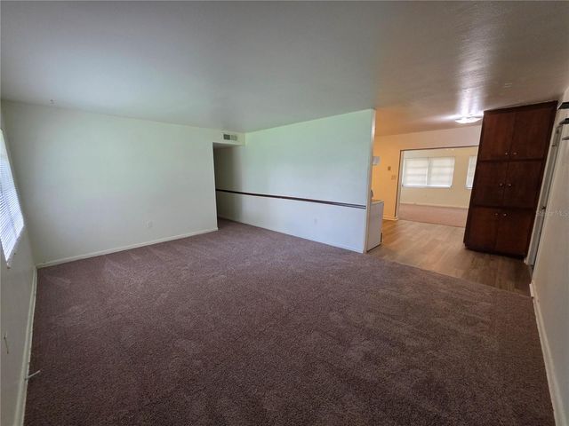 1103 N CRYSTAL TERRACE, Plant City, FL 33563