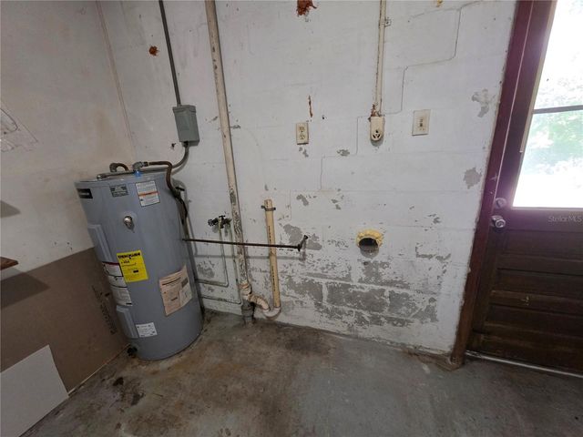 1103 N CRYSTAL TERRACE, Plant City, FL 33563
