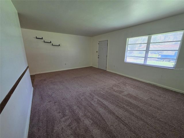 1103 N CRYSTAL TERRACE, Plant City, FL 33563