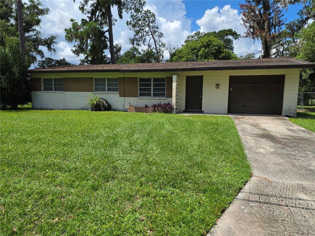 1103 N CRYSTAL TERRACE, Plant City, FL 33563