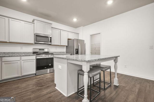 4026 ZUDIE Drive, Stonecrest, GA 30038