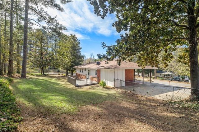 2129 Wakita SE Drive, Marietta, GA 30060