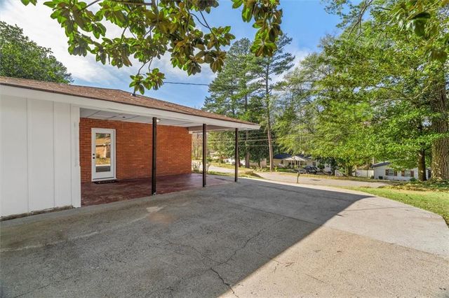 2129 Wakita SE Drive, Marietta, GA 30060