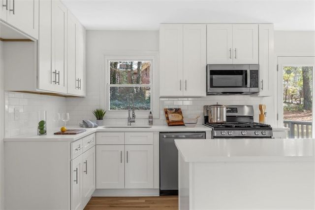 2129 Wakita SE Drive, Marietta, GA 30060